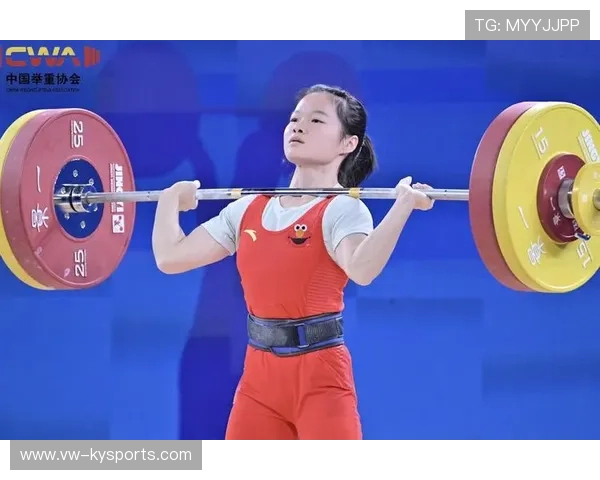 世界举重公开赛中国队在赛场纪律上获裁判好评 世界举重公开赛中国队在赛场纪律上获裁判好评
